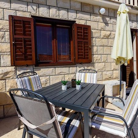 Apartmani Bokin Μπολ Εξωτερικό φωτογραφία