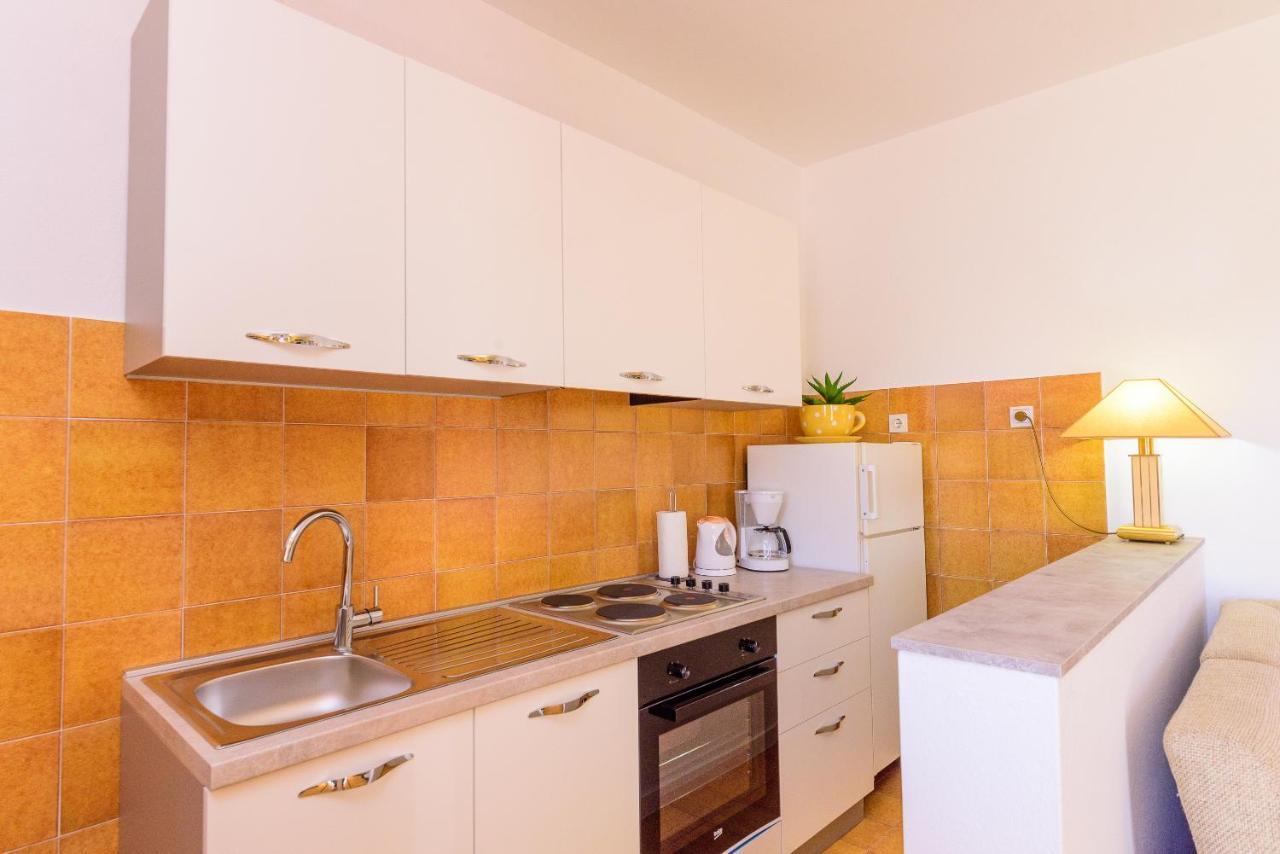 Apartmani Bokin Μπολ Εξωτερικό φωτογραφία