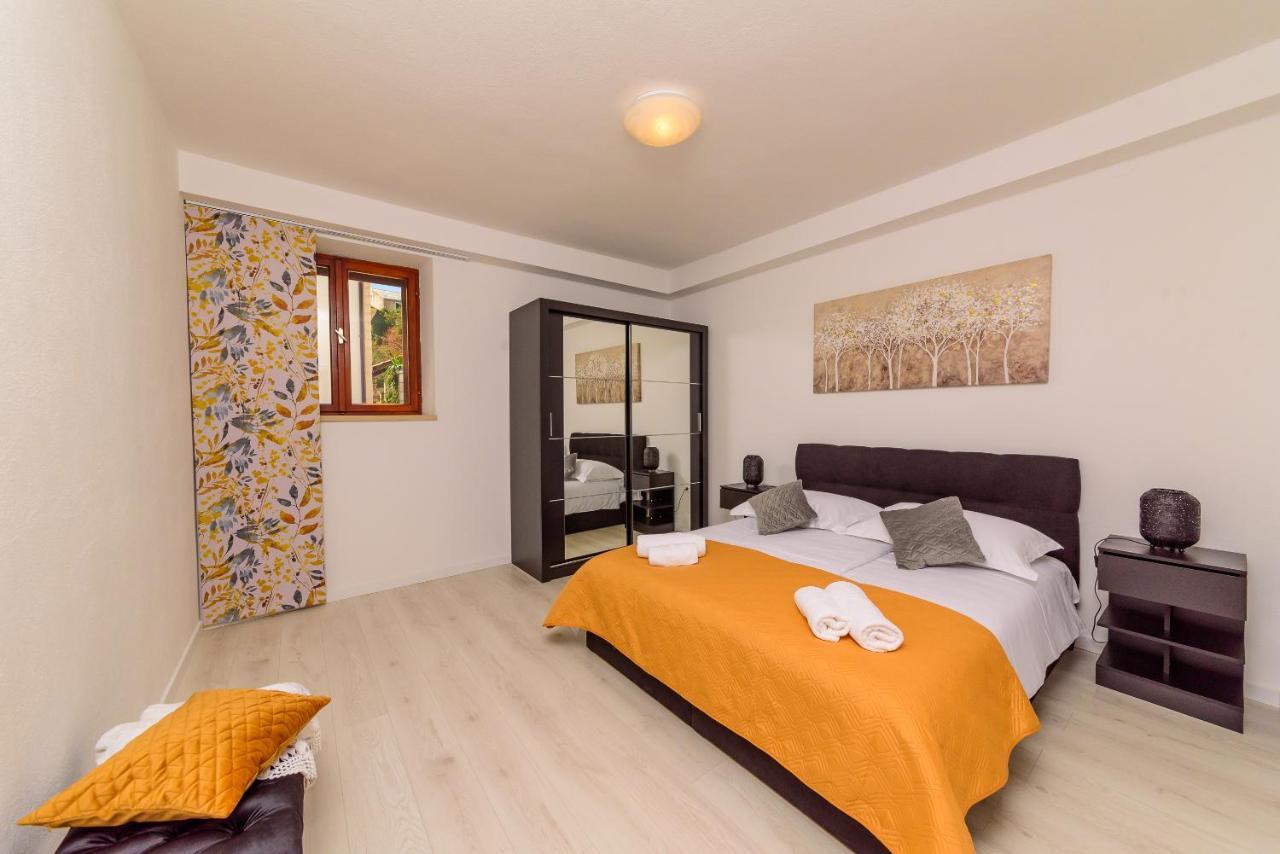 Apartmani Bokin Μπολ Εξωτερικό φωτογραφία