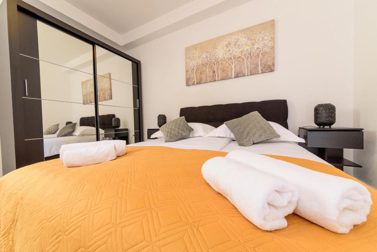 Apartmani Bokin Μπολ Εξωτερικό φωτογραφία